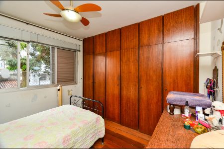 Apartamento à venda com 168m², 4 quartos e 2 vagas Apartamento à venda com 168m², 4 quartos e 2 vagasQuarto 1