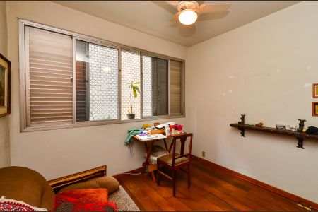 Apartamento à venda com 168m², 4 quartos e 2 vagas Apartamento à venda com 168m², 4 quartos e 2 vagasQuarto 2