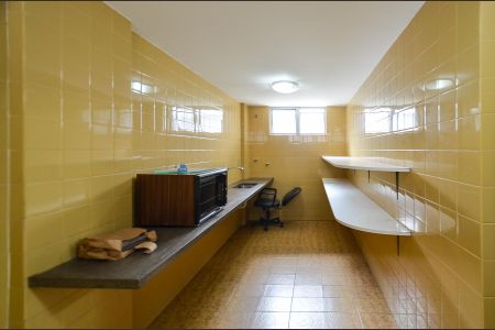Apartamento à venda com 168m², 4 quartos e 2 vagas Apartamento à venda com 168m², 4 quartos e 2 vagasÁrea comum - Salão de festas
