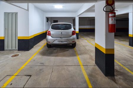 Apartamento à venda com 168m², 4 quartos e 2 vagas Apartamento à venda com 168m², 4 quartos e 2 vagasGaragem