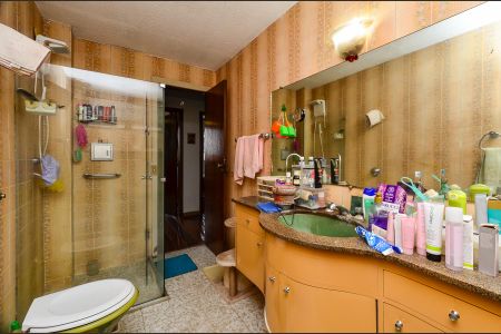 Apartamento à venda com 168m², 4 quartos e 2 vagas Apartamento à venda com 168m², 4 quartos e 2 vagasBanheiro Social