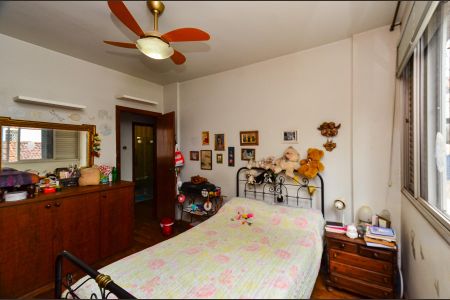 Apartamento à venda com 168m², 4 quartos e 2 vagas Apartamento à venda com 168m², 4 quartos e 2 vagasQuarto 1