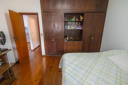 Casa para alugar com 280m², 3 quartos e 3 vagas Casa para alugar com 280m², 3 quartos e 3 vagasquarto 3