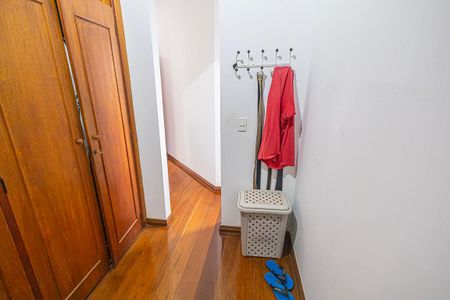 Casa para alugar com 280m², 3 quartos e 3 vagas Casa para alugar com 280m², 3 quartos e 3 vagascloset