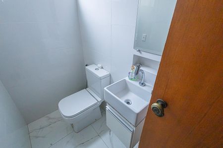 Casa para alugar com 280m², 3 quartos e 3 vagas Casa para alugar com 280m², 3 quartos e 3 vagaslavabo