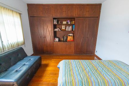 Casa para alugar com 280m², 3 quartos e 3 vagas Casa para alugar com 280m², 3 quartos e 3 vagasquarto 2