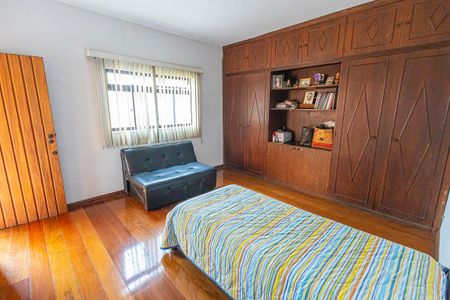 Casa para alugar com 280m², 3 quartos e 3 vagas Casa para alugar com 280m², 3 quartos e 3 vagasquarto 2