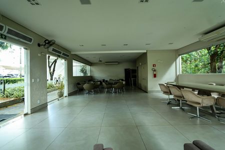 Apartamento para alugar com 65m², 2 quartos e 1 vagaÁrea comum - Salão de festas
