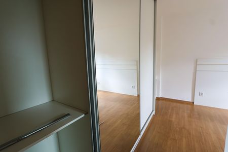 Apartamento para alugar com 65m², 2 quartos e 1 vagaSuíte
