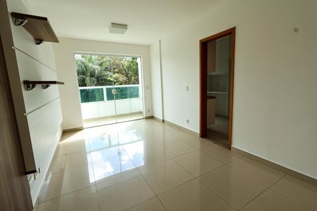 Apartamento para alugar com 65m², 2 quartos e 1 vagaSala