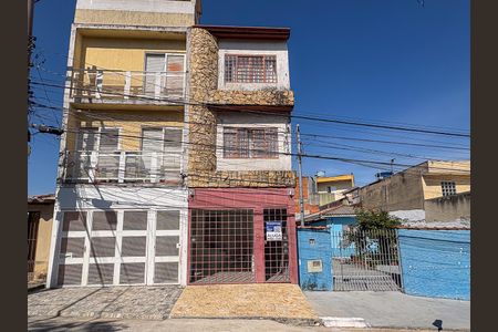 Apartamento para alugar com 55m², 2 quartos e sem vaga Apartamento para alugar com 55m², 2 quartos e sem vagaFachada
