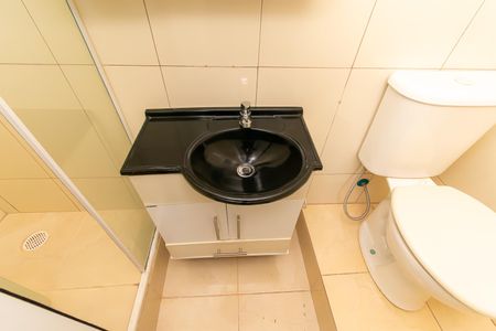 Apartamento para alugar com 55m², 2 quartos e sem vaga Apartamento para alugar com 55m², 2 quartos e sem vagaBanheiro da Suíte