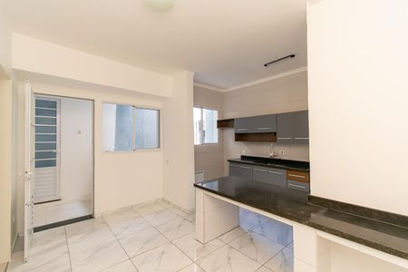 Sala de apartamento para alugar com 2 quartos, 55m² em Jardim Mimar, São Paulo