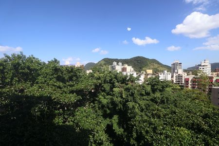 Apartamento para alugar com 132m², 2 quartos e 2 vagasVista