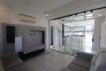 Apartamento para alugar com 132m², 2 quartos e 2 vagasSala