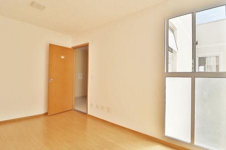 Sala de apartamento para alugar com 2 quartos, 50m² em Chácaras Tubalina E Quartel, Uberlândia