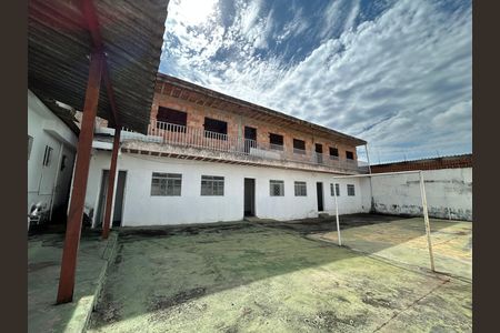 Casa para alugar com 360m², 6 quartos e 2 vagas Casa para alugar com 360m², 6 quartos e 2 vagasÁrea comum