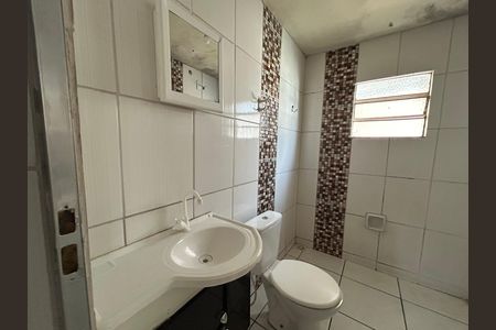 Casa para alugar com 360m², 6 quartos e 2 vagas Casa para alugar com 360m², 6 quartos e 2 vagasBanheiro social