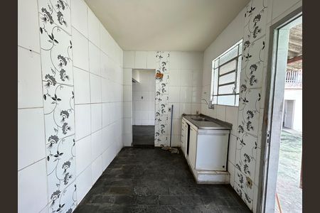 Casa para alugar com 360m², 6 quartos e 2 vagas Casa para alugar com 360m², 6 quartos e 2 vagasCozinha