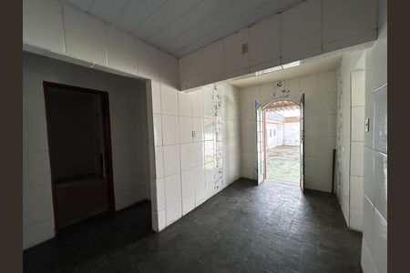 Casa para alugar com 360m², 6 quartos e 2 vagas Casa para alugar com 360m², 6 quartos e 2 vagasCozinha