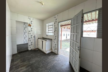 Casa para alugar com 360m², 6 quartos e 2 vagas Casa para alugar com 360m², 6 quartos e 2 vagasCozinha