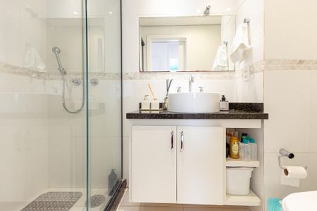 Apartamento à venda com 92m², 3 quartos e 1 vagaBanheiro Social