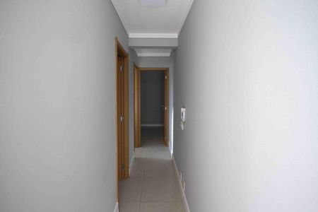 Apartamento à venda com 47m², 2 quartos e 1 vaga Apartamento à venda com 47m², 2 quartos e 1 vagaCorredor