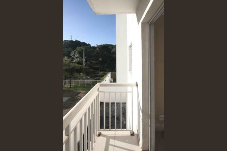 Apartamento à venda com 47m², 2 quartos e 1 vaga Apartamento à venda com 47m², 2 quartos e 1 vagaVaranda