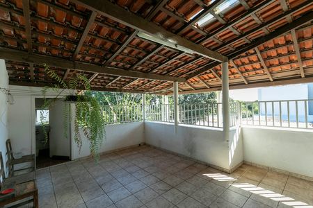 Casa à venda com 177m², 4 quartos e 3 vagas