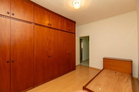 Casa à venda com 177m², 4 quartos e 3 vagas