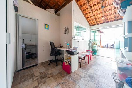 Apartamento à venda com 100m², 2 quartos e 1 vagaCobertura