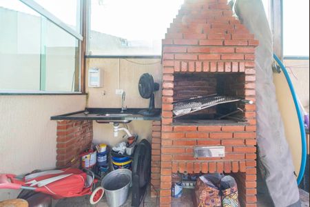 Apartamento à venda com 100m², 2 quartos e 1 vagaÁrea gourmet