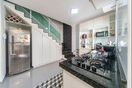 Apartamento à venda com 100m², 2 quartos e 1 vagaCozinha 