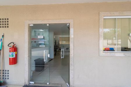 Apartamento à venda com 48m², 2 quartos e 1 vaga Apartamento à venda com 48m², 2 quartos e 1 vagaÁrea comum - Salão de festas