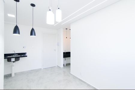 Sala de apartamento para alugar com 2 quartos, 35m² em Centro, Guarulhos