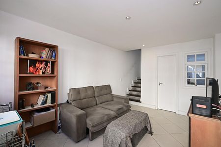 Casa de condomínio à venda com 89m², 2 quartos e 2 vagasSala