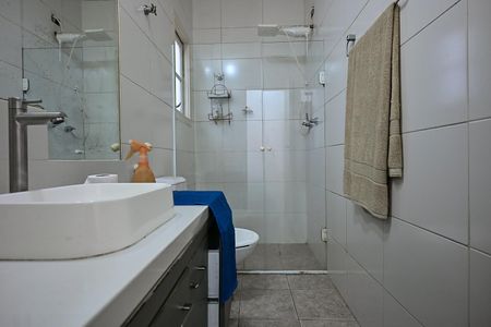 Casa de condomínio à venda com 89m², 2 quartos e 2 vagasBanheiro