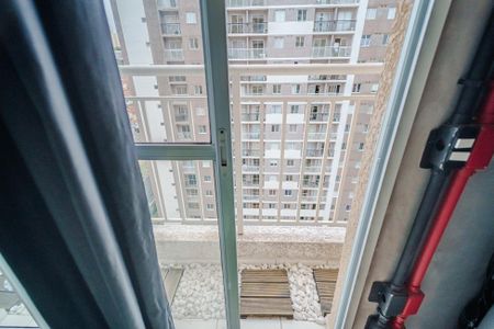 Varanda de kitnet/studio à venda com 1 quarto, 27m² em Vila Butantã, São Paulo
