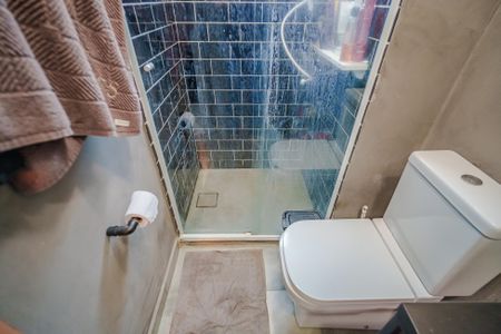 Studio à venda com 27m², 1 quarto e sem vaga Studio à venda com 27m², 1 quarto e sem vagaBanheiro