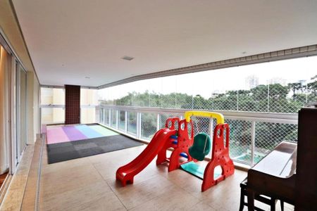 Apartamento à venda com 283m², 4 quartos e 5 vagas