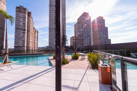 Apartamento para alugar com 123m², 3 quartos e 2 vagas Apartamento para alugar com 123m², 3 quartos e 2 vagasÁrea comum - Piscina