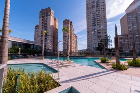 Apartamento para alugar com 123m², 3 quartos e 2 vagas Apartamento para alugar com 123m², 3 quartos e 2 vagasÁrea comum - Piscina