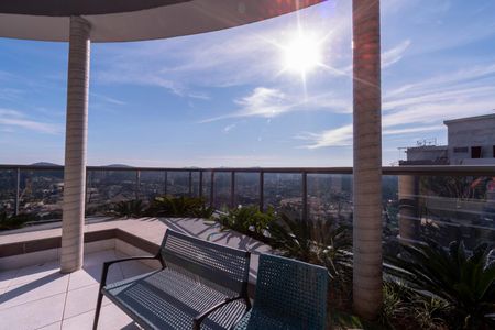 Apartamento para alugar com 123m², 3 quartos e 2 vagas Apartamento para alugar com 123m², 3 quartos e 2 vagasArea comum