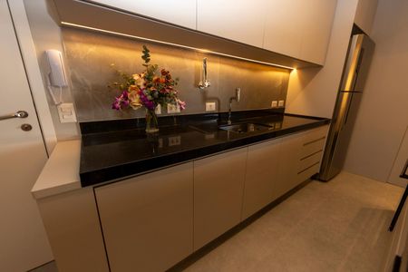 Apartamento para alugar com 123m², 3 quartos e 2 vagas Apartamento para alugar com 123m², 3 quartos e 2 vagasSala_Cozinha