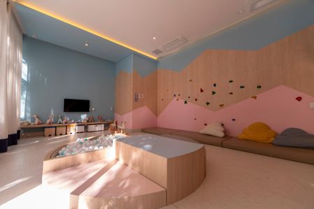 Apartamento para alugar com 123m², 3 quartos e 2 vagas Apartamento para alugar com 123m², 3 quartos e 2 vagasArea comum