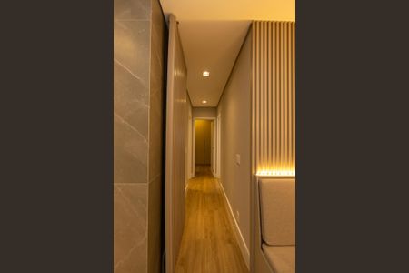 Apartamento para alugar com 123m², 3 quartos e 2 vagas Apartamento para alugar com 123m², 3 quartos e 2 vagasCorredor