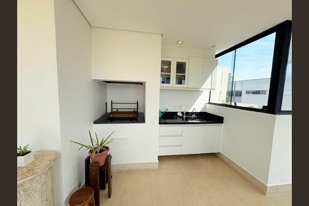 Apartamento à venda com 236m², 3 quartos e 3 vagas Apartamento à venda com 236m², 3 quartos e 3 vagasCobertura