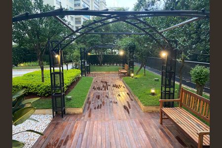 Apartamento à venda com 236m², 3 quartos e 3 vagas