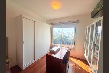 Apartamento à venda com 236m², 3 quartos e 3 vagas Apartamento à venda com 236m², 3 quartos e 3 vagasQuarto 1
