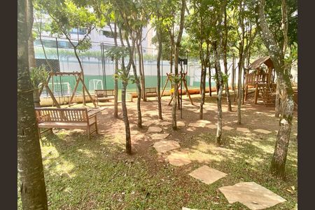 Apartamento à venda com 236m², 3 quartos e 3 vagas